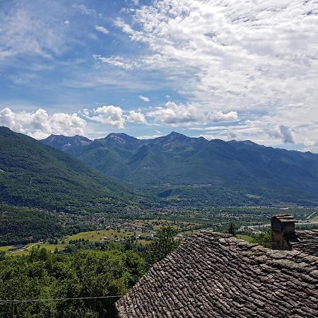 La Baita Di Francesca Montecrestese ภายนอก รูปภาพ